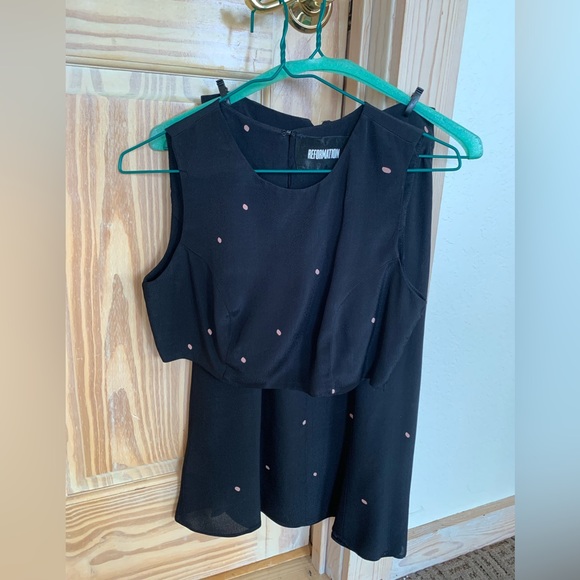 Reformation two piece set-size 4 petite. - Picture 5 of 5